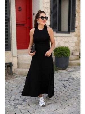 Bet's  Kadın Arkadan Çapraz Detay Yuvarlak Yaka Maksi Viskon Elbise