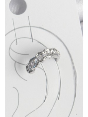 MiraLive Mey Ithalat® Pirinç Gümüş Renk Zirkon Taşlı Kıkırdak Model Kadın Küpe