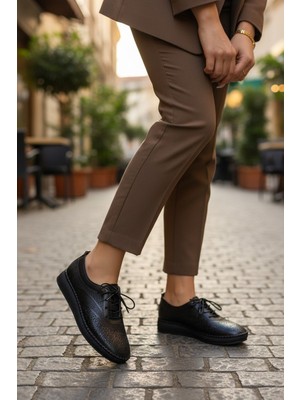 Enoch Kadın Lazer Kesim Bağcıklı Konfor Taban Ayakkabı