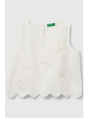 United Colors Of Benetton Önü Işlemeli Arkası Düğmeli Muslin Kolsuz Üst Model Kodu: 5Q2LCH00E074