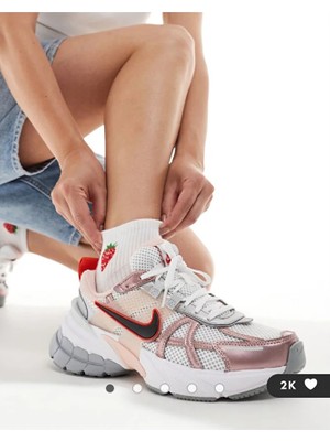 Wmns Nike V2K Run "legend Pink"