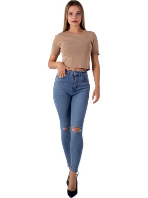 Mavi Renk Dar Paça Diz Yırtık Yüksek Bel Jeans