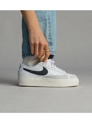 Nike Blazer Low Platform Kadın Beyaz Sneaker Trendypluss