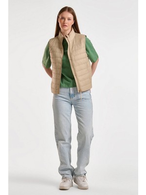 United Colors Of Benetton Bej Kadın / Kız Kdn_polyester Dolgulu Fermuarlı Slim Fit Pufa Yelek Model Kodu: 2TWDDJ00V2B1
