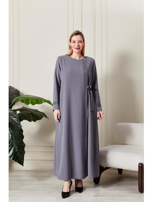 Kadın Büyük Beden Etamin Taş Işlemeli Abaya Ferace