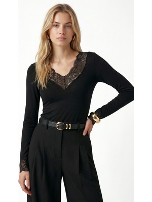 Ritnice Kadın Rave Dantelli Yarı Transparan Ultra Hafif Siyah Örme Bluz