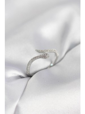 Krm Gümüş Renk Yılan Model Zirkon Taşlı Kadın Yüzük Krm