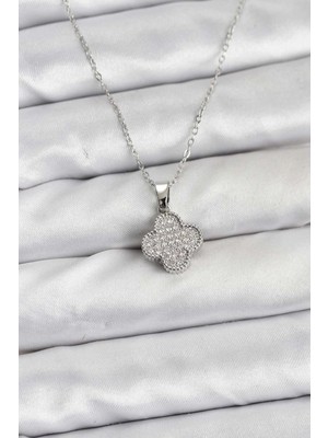 Krm 316L Çelik Zincir Gümüş Renk Zirkon Taşlı Yonca Model Kadın Kolye Krm