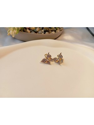 Xuping Jewelry 14 Ayar Altın Kaplama Zirkon Taşlı Minimal Çiçek Küpe (1,5 Cm)