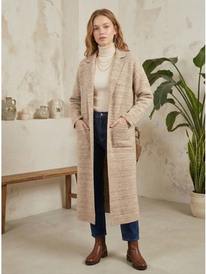 Qoolest Kadın Açık Kahve Ceket Yaka Cepli Uzun Triko Hırka