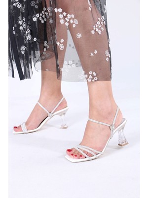 Sefayol Jasper Beyaz Taşlı Şeffaf Topuklu Kadın Ayakkabı