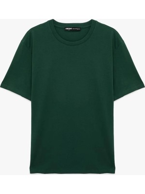 Koton Yeşil Erkek Regular Fit Kısa Kollu Bisiklet Yaka Pamuklu Basic Tişört Model Kodu: 6SAM10332MKYEŞIL