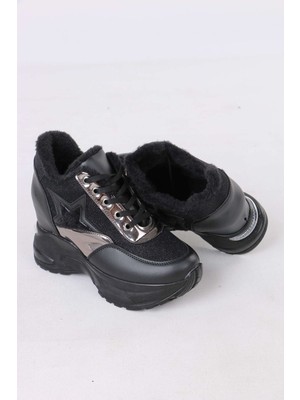 Sefayol Katle Siyah Kürklü Gizli Topuklu Kadın Spor Ayakkabı