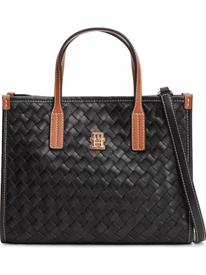 Tommy Hilfiger Kadın Pul Desenli Çıkarılabilir Uzun Askılı Siyah Omuz Çantası AW0AW18393-0GJ