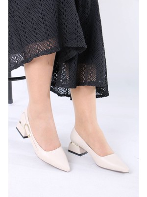 Sefayol Zailor Bej Mat Deri Tokalı Topuklu Kadın Ayakkabı