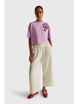 United Colors Of Benetton Açık Pembe Kadın / Kız Kdn_koton Karışımlı Çiçek Aplikeli T-Shirt Model Kodu: 343WD10BJ37U