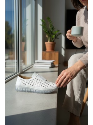 Yazın Ayakkabıları Beyaz Jel Taban Ortopedik Deri Günlük Ayakkabı