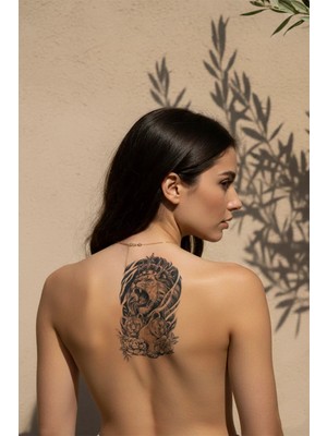 Dövme Kutusu Taçlı Kral Aslan ve Yavru Aslan Ailesi Detaylı Sanatsal Tattoo - Yarı Kalıcı / 1 Ay Kalıcı