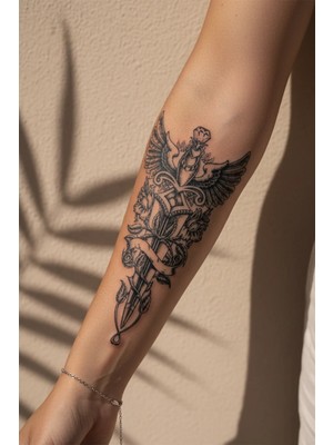 Dövme Kutusu Kanatlı Kılıç ve Elmas Detaylı Gül Dövmesi - Yarı Kalıcı / 1 Ay Kalıcı Tattoo