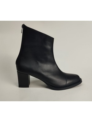 Lucciola Kadın Hakiki Deri Siyah Deri Topuklu Bot