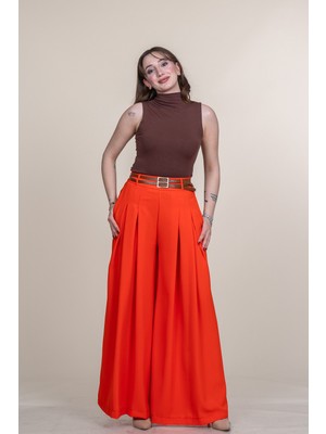 MissVina Kemer Detaylı Çift Pilikaşeli Beli Lastikli Bol Paça Pantolon