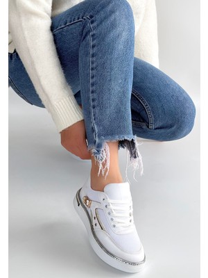 Junda Beyaz Cilt Bağcıklı Kadın Ortopedik Spor Ayakkabı Erbilden