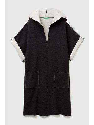 United Colors Of Benetton Siyah Kadın / Kız Kdn_pamuk ve Yün Karışımlı Çift Taraflı Kapüşonlu Kısa Kol Hırka Model Kodu: 112HE502CSIYAH