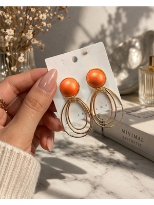 Bymiel Gold Üç Halkalı Retro Küpe – Şık & Modern Tasarım