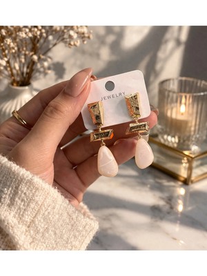 Bymiel Özel Tasarım Damla Taşlı Gold Geometrik Küpe (Kararmaz Alerji Yapmaz 316 Çelik)