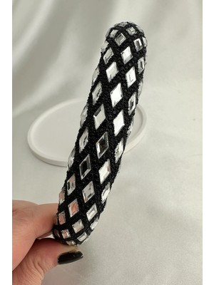 Modex Baget Taşlı Üçgen Tasarım Zarif Işıltılı Taç