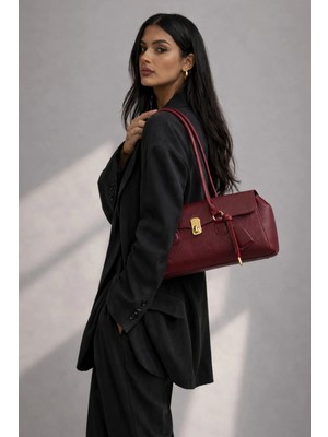 Maria Kadın El ve Omuz Çantası – Kilitli Kapama, Klasik Çanta