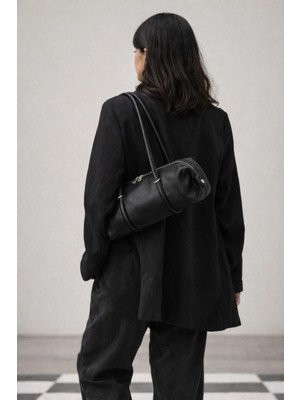 Roll Baget Kadın Omuz Çantası – Şık, Astarli, Fermuarlı