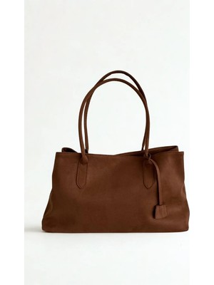 Sorel Yumuşak Süet Dokulu Geniş Hacimli Kadın Omuz Çantası (42*25)