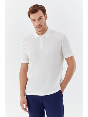 Sabri Özel Erkek Beyaz Dar Kesim Slim Fit %100 Pamuk Dokuma Düğmeli Polo Yaka T-Shirt