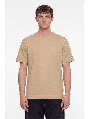 Sabri Özel Erkek Bej Normal Kesim Regular Fit %100 Pamuk Dokuma Bisiklet Yaka Basic T-Shirt