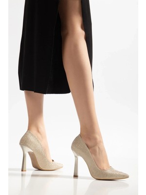 Uslucan Alışveriş 801 Altın Palermo Sivri Burunlu  Topuklu Kadın Ayakkabı