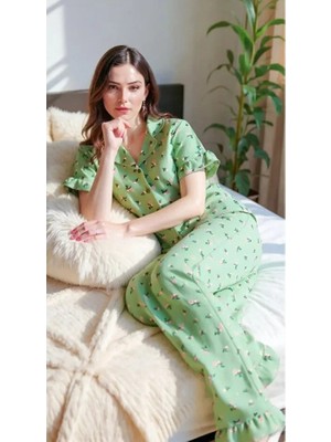 Parkbella Çiçek Desenli Fırfırlı Pijama Takımı