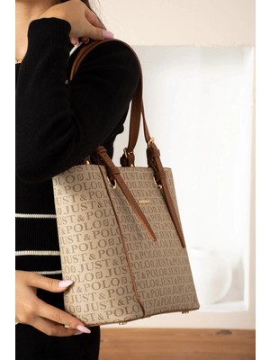 Just Polo Şık ve Lüks Tasarım El ve Omuz Çantası Yeni Sezon Ebat :boy: 25 En : 35 cm