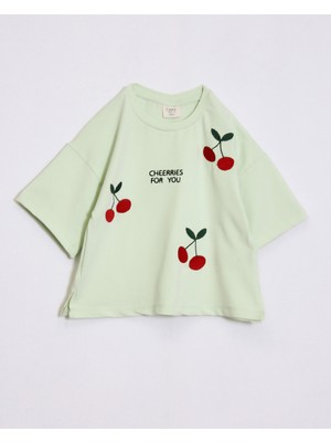 Ozzy Kids Kız Çocuk Kiraz Nakışlı Tişört