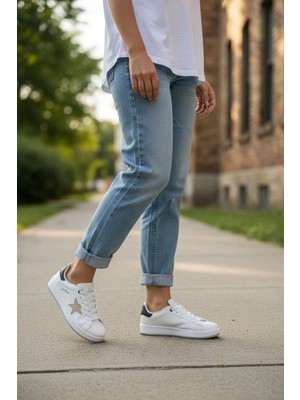 In Step Seeyli Kadın Beyaz Altın Yıldız Detaylı Günlük Spor Ayakkabı - Sneaker