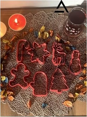 SÜS Yılbaşı Temalı Kurabiye Kalıbı Seti (7 Adet)