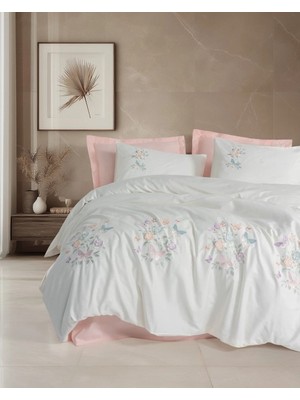 3D Nakışlı Çift Kişilik Saten Nev Takımı Liva Pudra