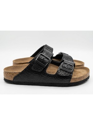 Friend & Trend Yılan Derisi Desenli Çift Toka Anatomik Taban Günlük Kadın Terlik FT7070