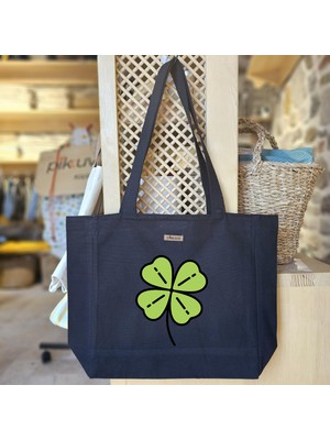 Bumudur Aksesuar Dört Yapraklı Yonca Tasarımı Baskılı Siyah Kanvas Bez Çanta Sap Gri̇ Beyaz Kareli̇ Astarlı Cırt Cırtlı Suluk Tutuculu - Büyük