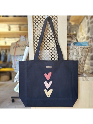 Bumudur Aksesuar Renkli Kalp Deseni Pembe Figürleri Baskılı Siyah Kanvas Bez Çanta Sap Gri̇ Beyaz Kareli̇ Astarlı Cırt Cırtlı Suluk Tutuculu - Büyük