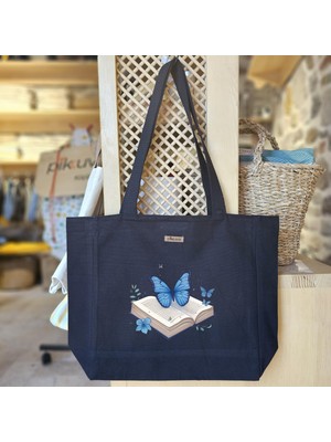 Bumudur Aksesuar Mavi Kelebekler ve Açık Kitap Baskılı Siyah Kanvas Bez Çanta Sap Gri̇ Beyaz Kareli̇ Astarlı Cırt Cırtlı Suluk Tutuculu - Büyük