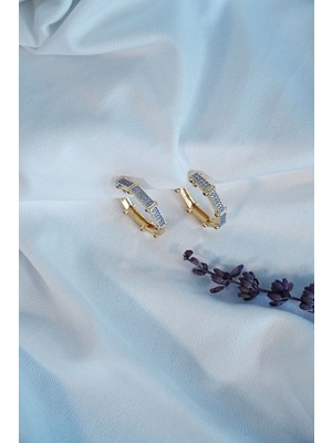 Senson Çelik Küpe Kimler Geldi Kimler Geçti Kararmaz