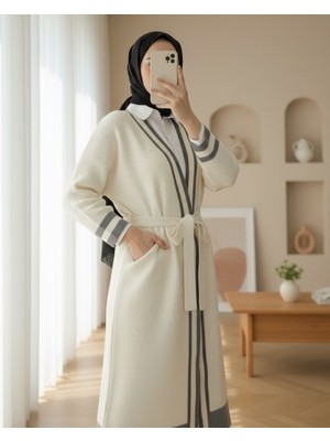 Moda Morfo Yakası ve Kol Manşeti Şeritli Triko Hırka -Füme