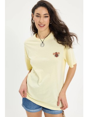 Tudors Kadın Oversize Geniş Kesim %100 Pamuk Bisiklet Yaka Kısa Kollu Baskılı Sarı Tişört