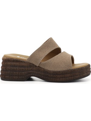 Gönderi(r) Kadın Vizon Süet  Dolgu Topuklu Terlik